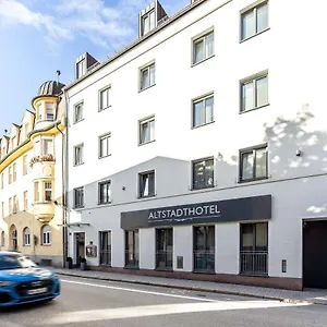 *** Hotel Altstadthotel Germany