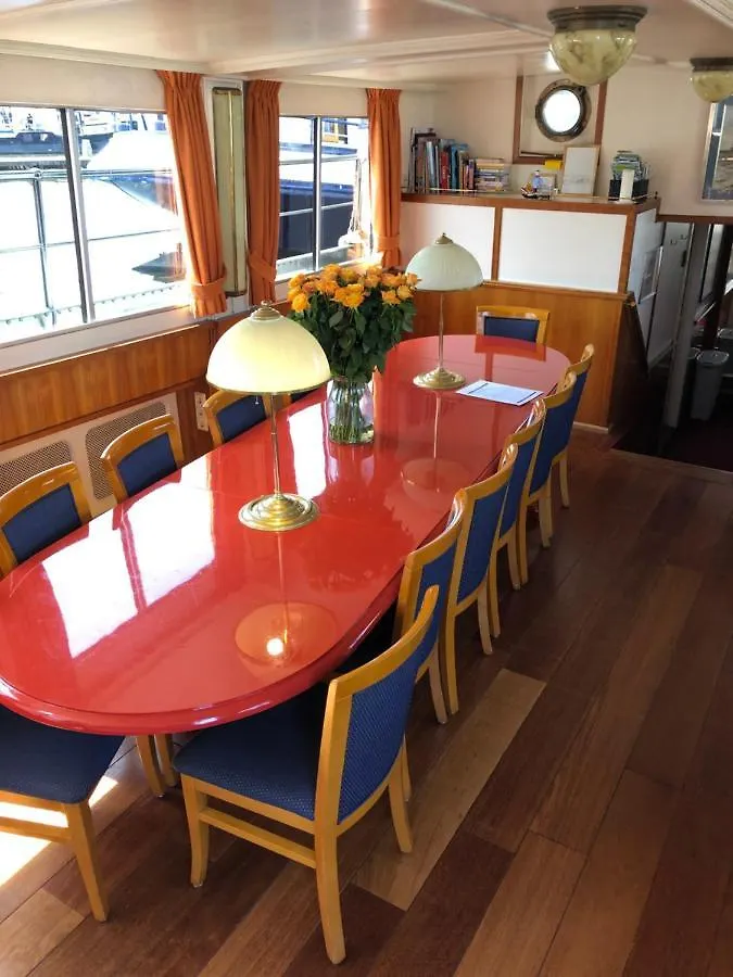 Hotelboot Zwaan Amsterdam 0*,