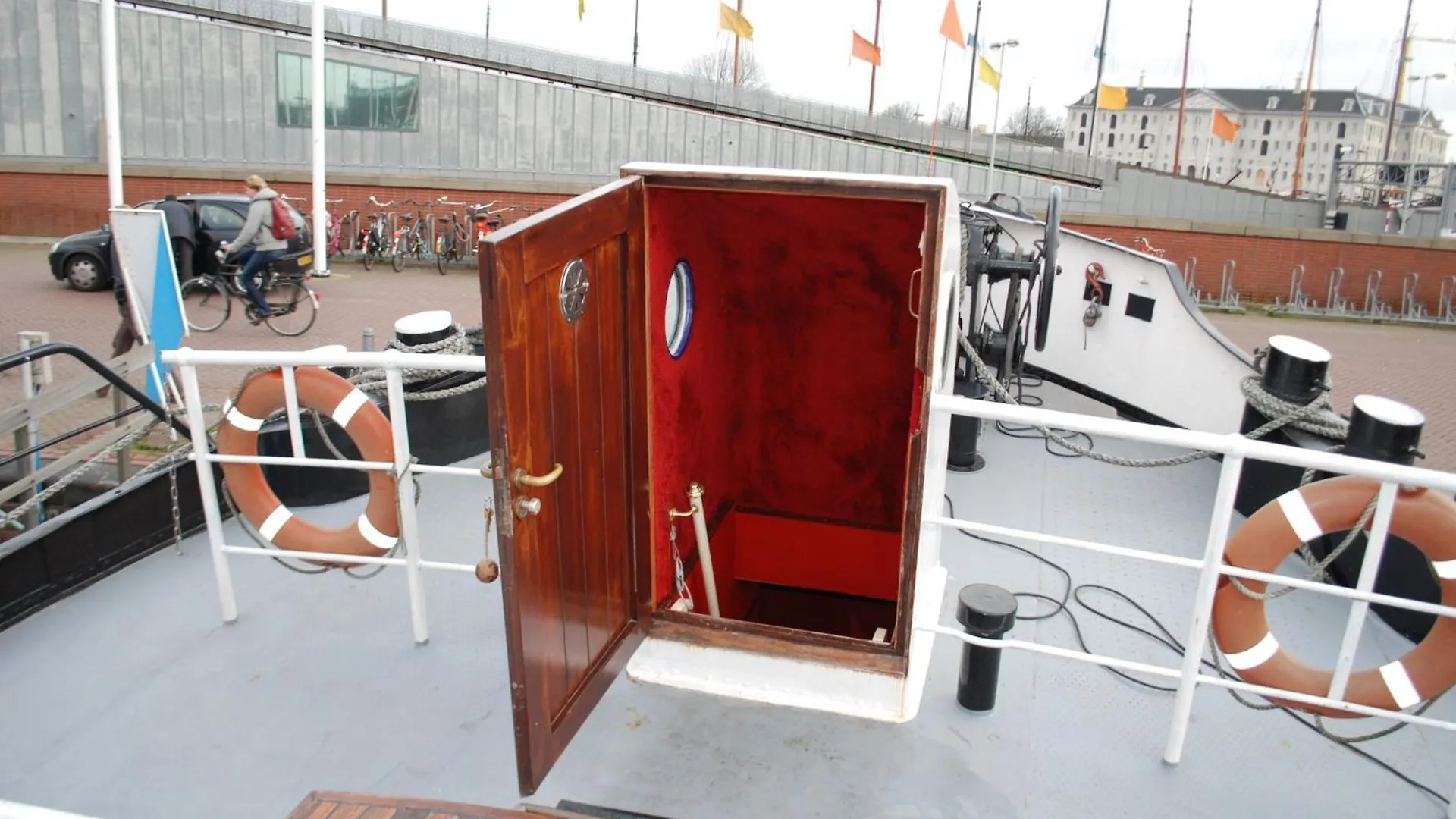 Hotelboot Zwaan Amsterdam 0*,  Netherlands