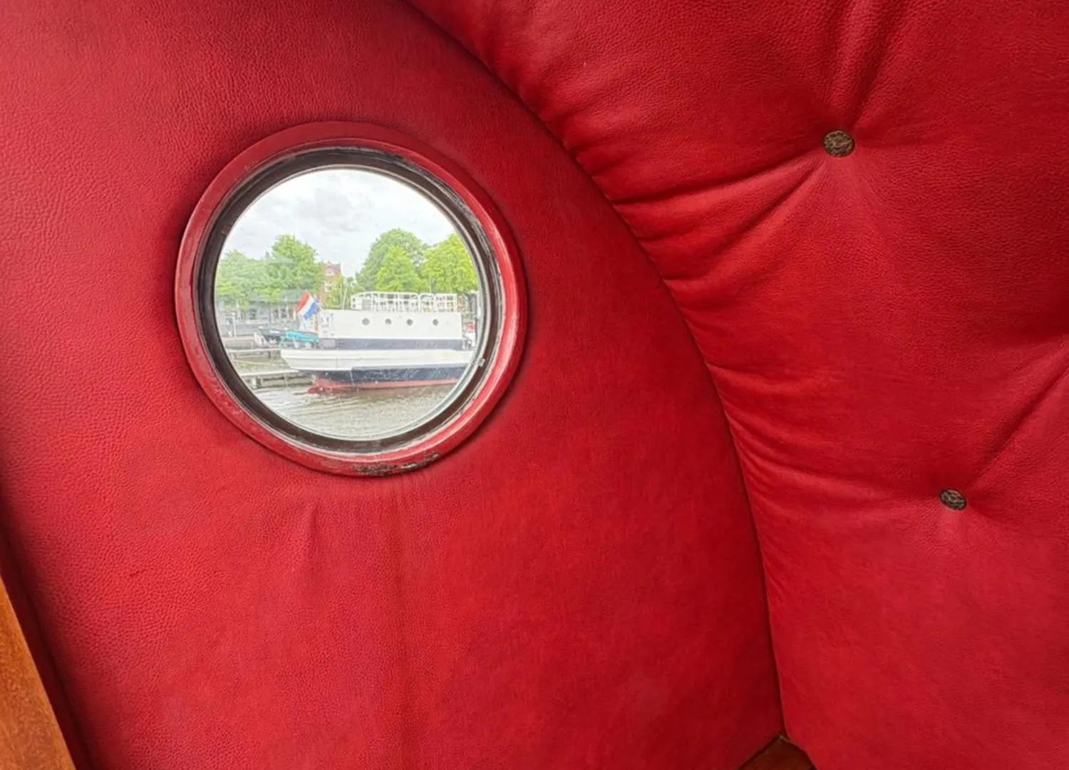 Hotelboot Zwaan Amsterdam 0*,  Netherlands